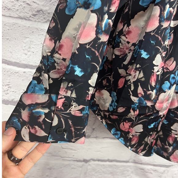 Torrid Womens 3X Feminine Romantic Gothic Whimsigoth Floral Satin Button Blouse - Picture 6 of 12